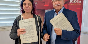 Foto de los firmantes del acuerdo