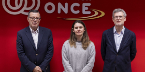 Imagen de los participantes en el evento