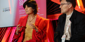Foto de Alberto Durán y María Benjumea en la inauguración