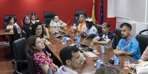 Foto de una sesión en la sede de Fundación ONCE