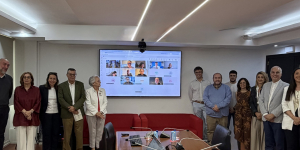 Foto de la reunión en Fundación ONCE