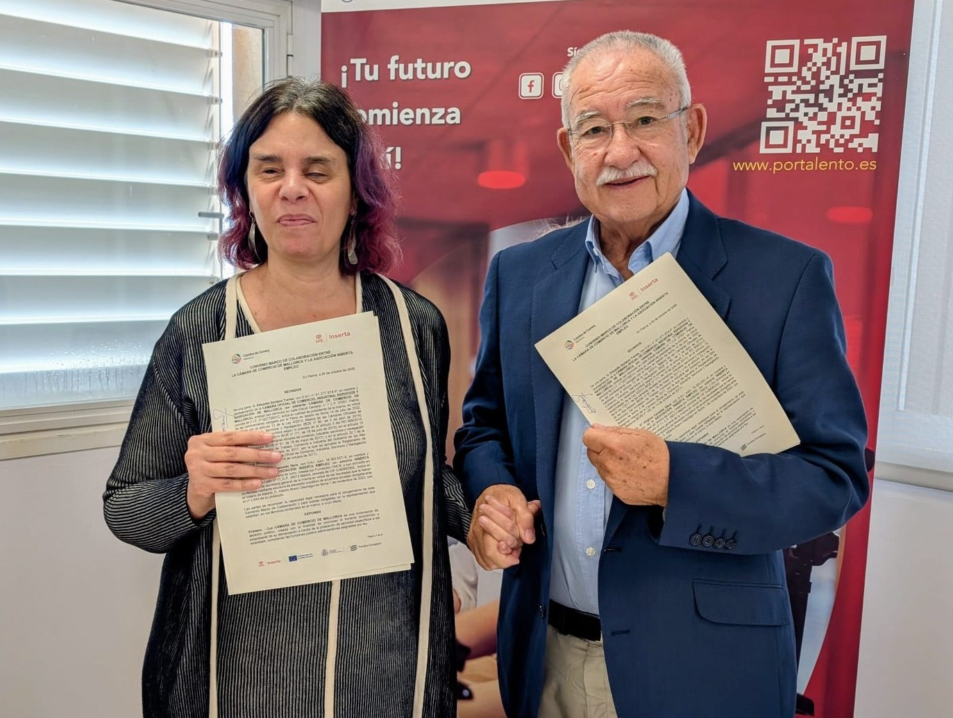 Foto de los firmantes del acuerdo