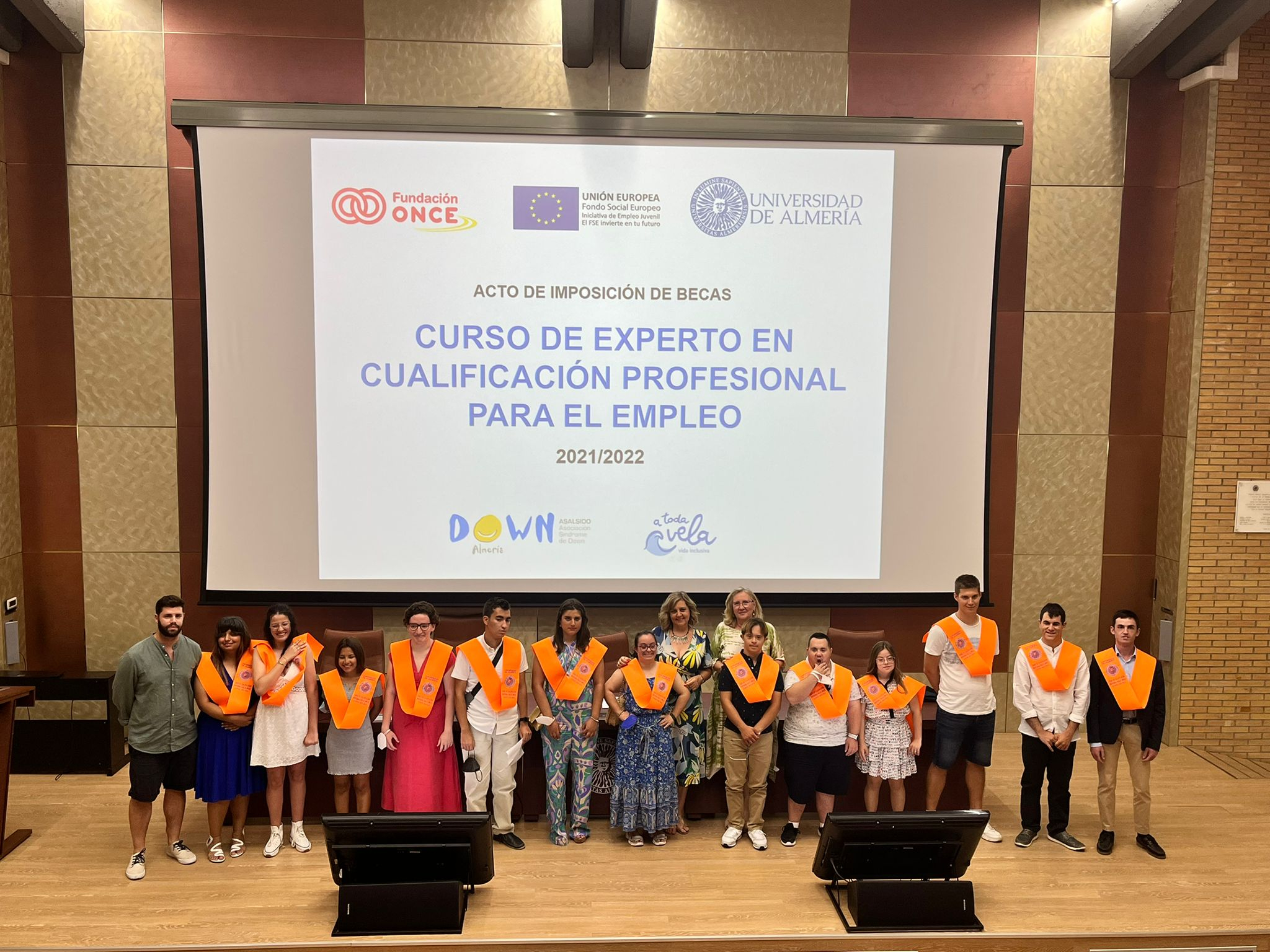 Fotografía del acto de graduación en Almería la pasada edición