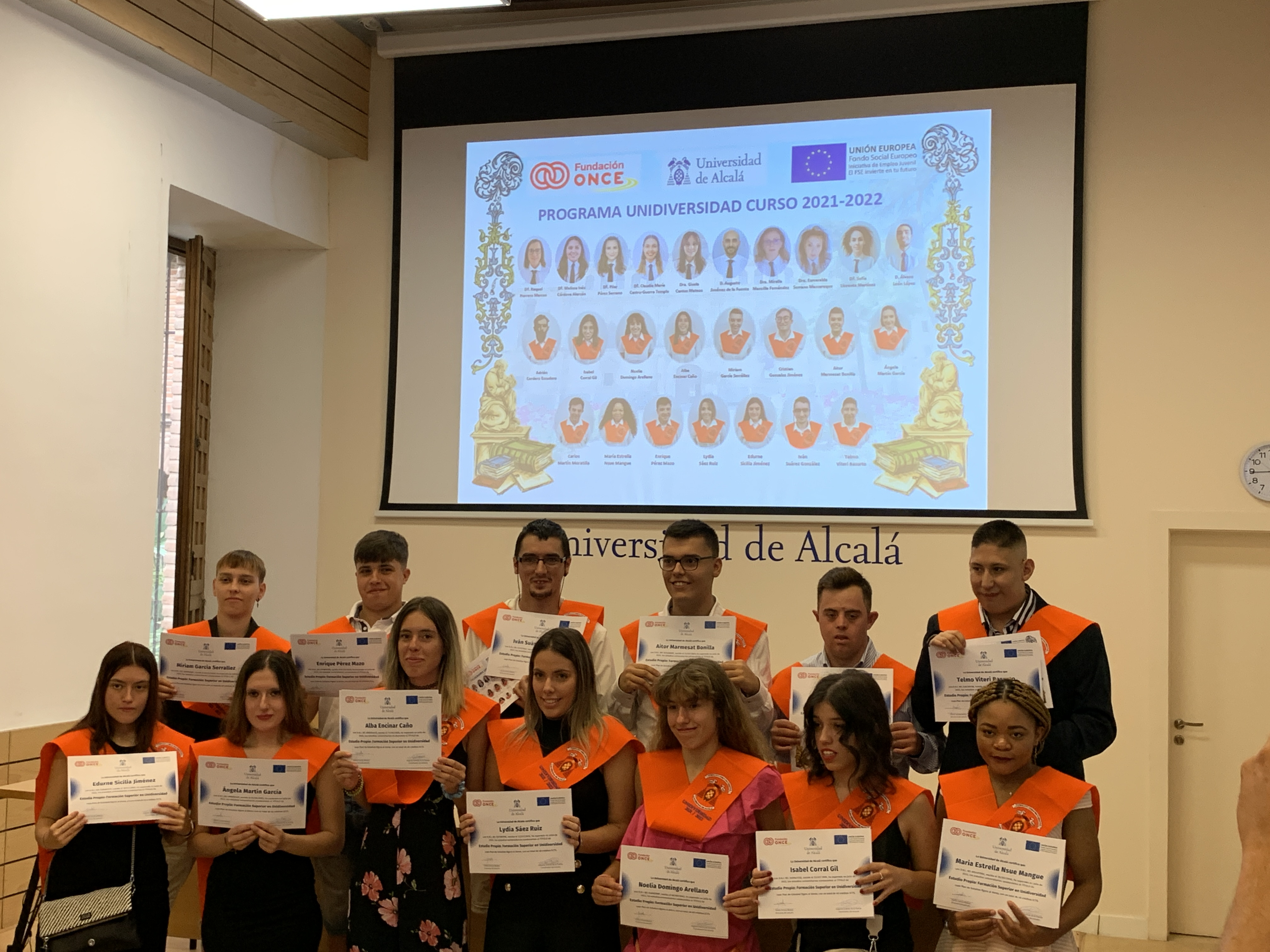 Foto de la graduación de la última edición en la Universidad de Alcala de Henares