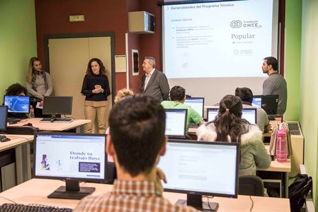 Foto de la presentación del curso