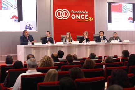 Foto de un momento de la presentación en Fundación ONCE