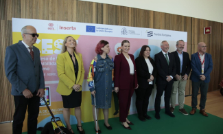 Foto de familia del acto de clausura