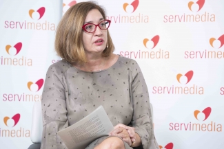 Isabel Martínez Lozano durante su exposición en Servimedia