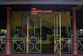 Fotografía de la obra de Dora García expuesta en la Bienal de Fundación ONCE