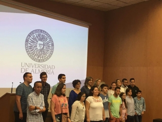 Imagen de grupo del alumnado en una actividad realizada durante el curso