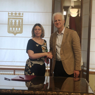 Fotografía de los firmantes del acuerdo