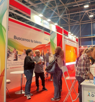 Fotografía del estand de Fundación ONCE en IFEMA