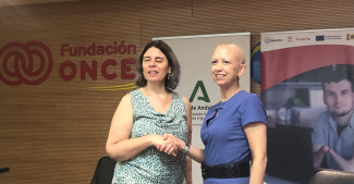 Foto de los firmantes del acuerdo