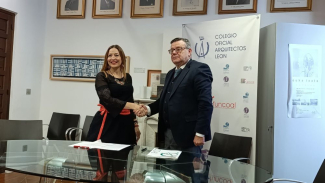 Foto de los firmantes del acuerdo