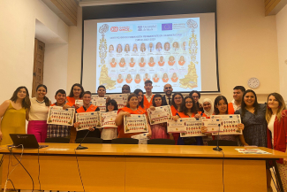 Foto de la graduación de 2023 del curso UniDiversidad en la Universidad de Alcalá
