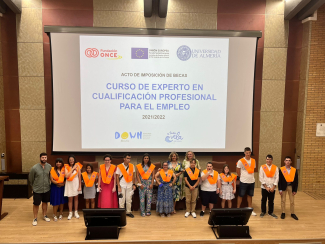 Fotografía del acto de graduación en la Universidad