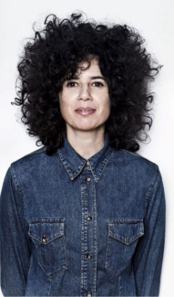 Fotografía de la artista Sonia Navarro