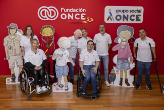 Foto de familia de los trainers en Fundación ONCE