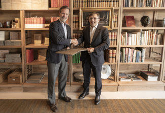 Foto de los firmantes del acuerdo