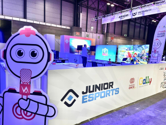 Fotografía del stand de Fundación ONCE en Amazon Gamergy