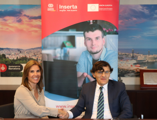 Fotografía de los firmantes del acuerdo