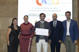 Foto de la entrega del premio 'Por Talento Emprende'