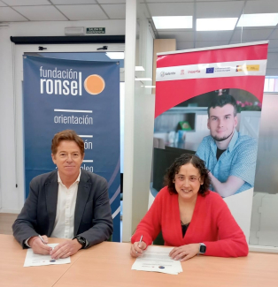 Momento de la firma del convenio