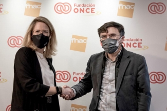 Fotografía de los firmantes del acuerdo