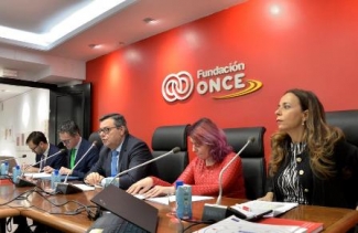 Foto de la mesa d ecabecera del Foro Inserta de hoy en Fundación ONCE