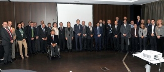 Foto de familia de la asamblea del Foro ConR