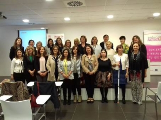 Foto de familia tras la clausura
