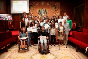 Foto de familia de los alumnos del campus