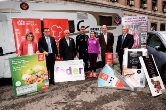 Foto de familia con los participantes