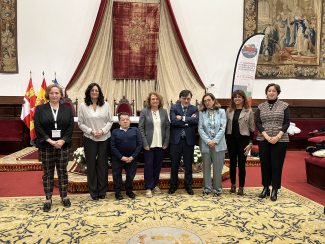 Fotografía de familia en la inauguraciòn del Congreso