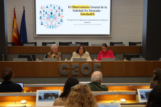 Foto del acto de inauguración de la jornada en la CEOE