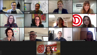 Captura de pantalla en la que se ve un mosaico de imágenes de los intervinientes