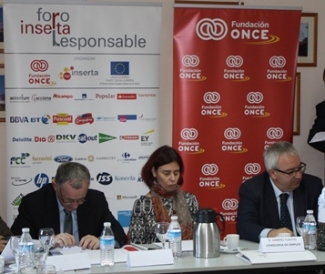 Foto de la mesa de inauguración del Foro Inserta Responsable de Fundación ONCE