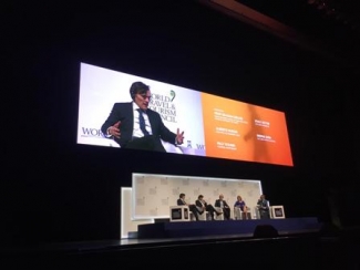 Foto de Alberto Durán durante su intervención