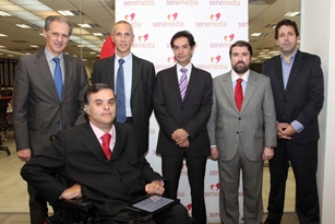 Foto de familia de la presentación de los Premios Discapnet