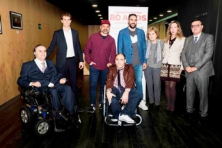 Foto de las personas que han participado en el proyecto impulsado por Fundación ONCE