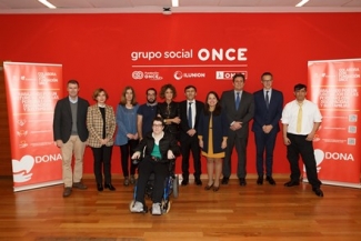 Foto de las personas que han participado en la jornada en Fundación ONCE