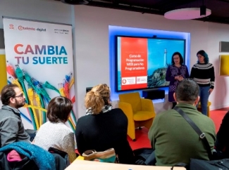Foto de la inauguración del curso en Fundación ONCE