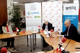 Foto de un momento de la presentación en Servimedia