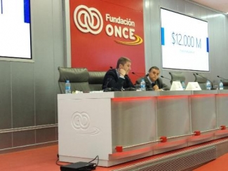 Foto de la Presentación en Fundación ONCE