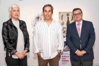 Foto de las personas que han participado en la presentación en Fundación ONCE