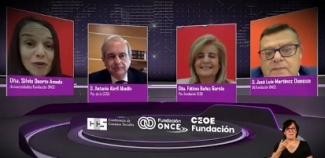 Foto de las 4 personas que han intervenido en el evento