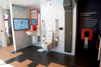 Imagen del baño de la Casa Inteligente y Accesible