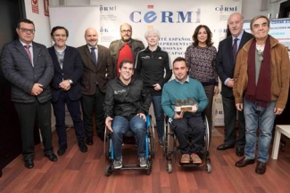 Foto de familia con las personas que han participado en la serie