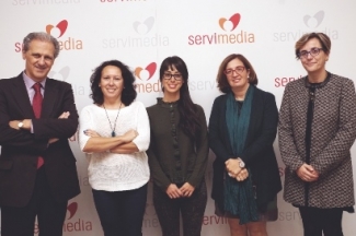 Foto de familia de las personas que han participado en la presentación del CIUD de Fundación ONCE