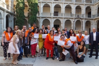 Foto de una de las graduaciones de la edición pasada